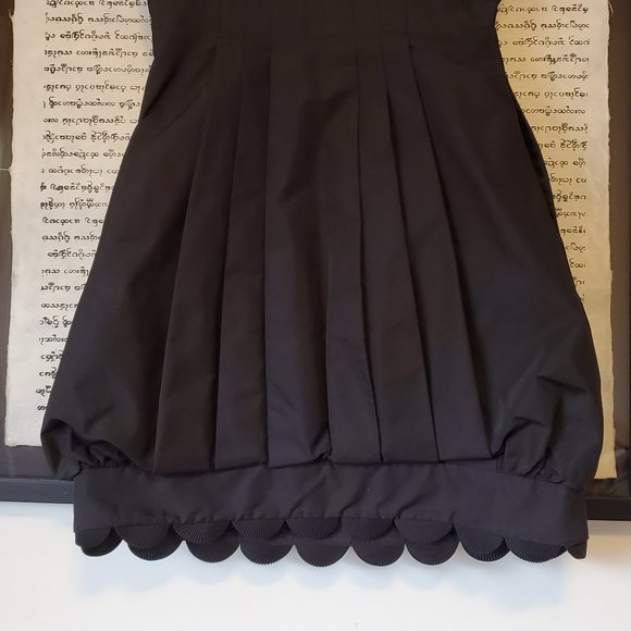 BCBG Black Taffeta Scalloped Dress - Picture 6 of 6